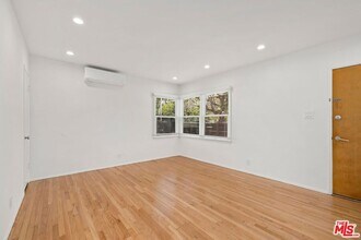 219 3rd Ave in Los Angeles, CA - Building Photo - Building Photo