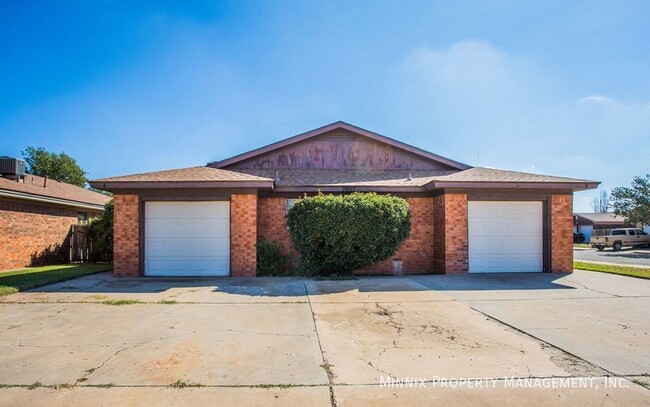 7807 Avenue X in Lubbock, TX - Building Photo - Building Photo