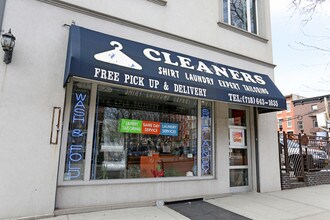 472 Court St in Brooklyn, NY - Building Photo - Building Photo