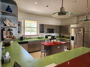 223 Golf Aire Blvd in Haines City, FL - Foto de edificio - Building Photo