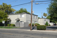 Edison Court in Sacramento, CA - Foto de edificio - Building Photo