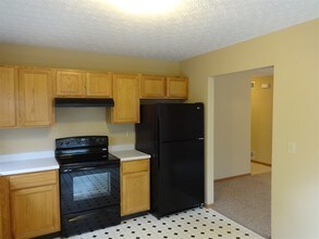 456 Hances Dr in Blacklick, OH - Building Photo - Building Photo