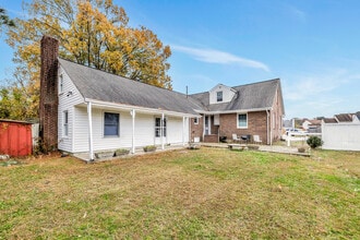 26 McDonald Rd in Hampton, VA - Building Photo - Building Photo