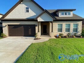 194 Yarbrough Rd in Harvest, AL - Building Photo