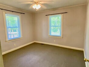108 New Circle Rd in Travelers Rest, SC - Building Photo - Building Photo