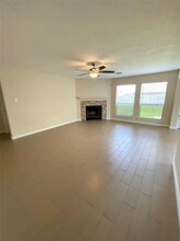 22031 Gold Leaf Trail in Cypress, TX - Foto de edificio - Building Photo