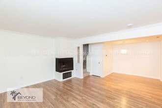 1335 Caminito Septimo in Cardiff By The Sea, CA - Building Photo - Building Photo