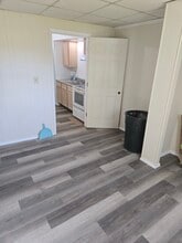 726 W Clay St, Unit # 2 in Collinsville, IL - Building Photo - Building Photo