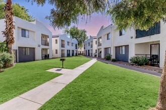 Mission Creek Apartments in Tucson, AZ - Foto de edificio - Building Photo