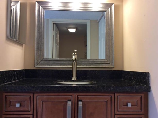 3355 Jaywood Terrace-Unit -1120 in Boca Raton, FL - Foto de edificio - Building Photo