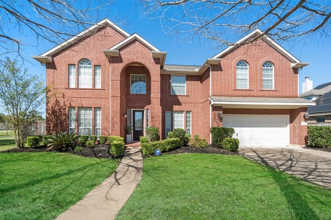 1922 Lake Grayson Dr