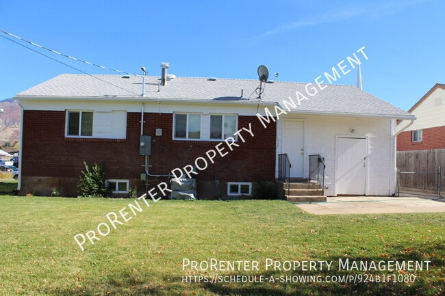 4749 S 200 E in Washington Terrace, UT - Building Photo - Building Photo