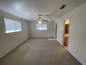 1809 Dennis St in Bossier City, LA - Building Photo - Building Photo