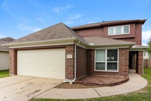 17819 Yellow Birch Trail in Humble, TX - Building Photo