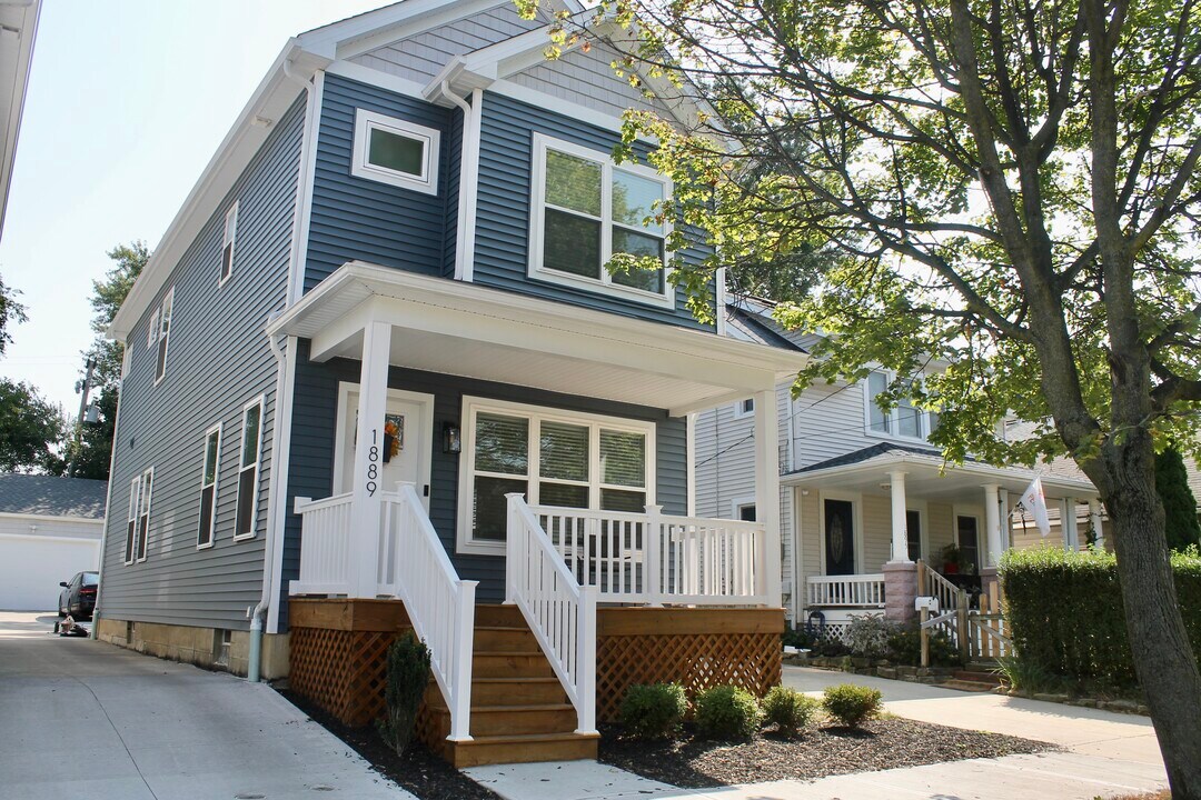 1889 W 54th St in Cleveland, OH - Building Photo