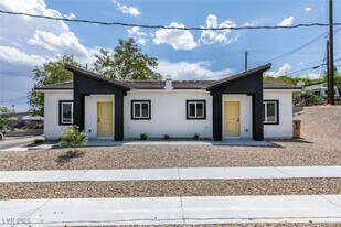 367 N 16th St in Las Vegas, NV - Building Photo