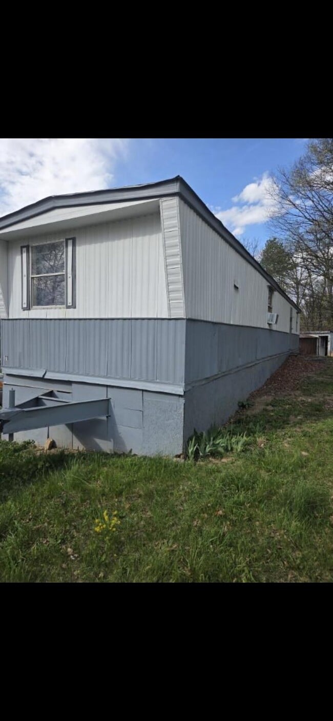 71 Canine Ct in Gerrardstown, WV - Foto de edificio - Building Photo