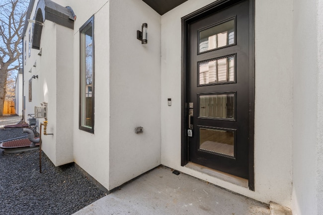 1660 Colorado Blvd in Denver, CO - Building Photo - Building Photo