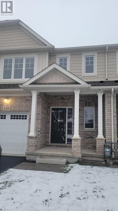 119 Alicia Cres in Thorold, ON - Building Photo