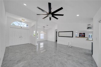 3305 5th St SW in Lehigh Acres, FL - Building Photo - Building Photo