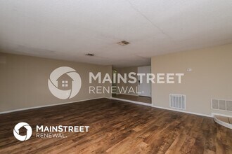 9141 Suffolk Ln in Port Richey, FL - Foto de edificio - Building Photo