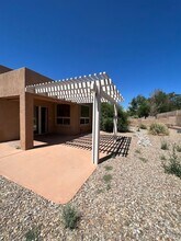 1020 Vía Chamisa NE in Albuquerque, NM - Building Photo - Building Photo