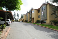 Woodcreek Lane Apartments in Woodinville, WA - Foto de edificio - Building Photo