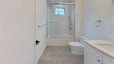 208 Allston St, Unit 3 in Boston, MA - Building Photo - Building Photo