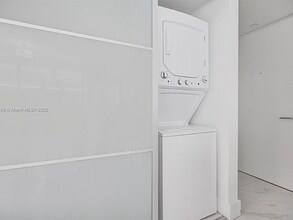 1300 S Miami Ave in Miami, FL - Foto de edificio - Building Photo