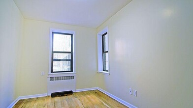 3576 Dekalb Ave in Bronx, NY - Building Photo - Building Photo