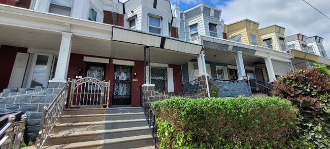 property at 1652 N Redfield St