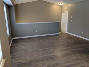 15896 Orchard Ln in Roseville, MI - Building Photo - Building Photo