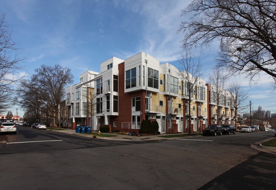 Lofts Dilworth in Charlotte, NC - Foto de edificio