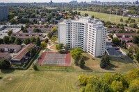 30 Livonia Pl in Toronto, ON - Building Photo - Building Photo