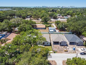 1536 Scranton Ave in Clearwater, FL - Building Photo - Building Photo
