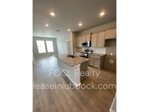 7733 96th St in Lubbock, TX - Building Photo - Building Photo