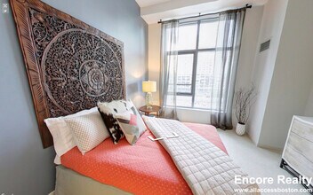 8 Museum Way, Unit 30 in Cambridge, MA - Foto de edificio - Building Photo