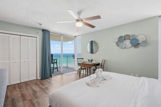 10517 Front Beach Rd in Panama City Beach, FL - Building Photo - Building Photo