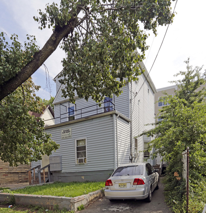 111-113 Cherry St in Elizabeth, NJ - Building Photo