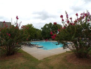 21 Springmont Dr in Cartersville, GA - Building Photo - Building Photo