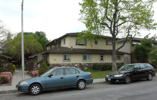 161-171 Warren Dr Apartments