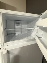 1022 WV-34, Unit 2C in Hurricane, WV - Foto de edificio - Building Photo