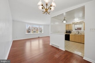 2514 Vista St in Philadelphia, PA - Building Photo - Building Photo