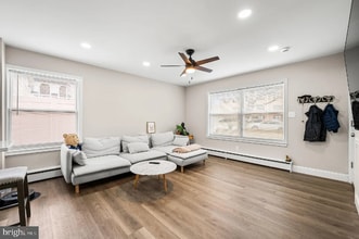 21 W 7th St, Unit B in Media, PA - Building Photo - Building Photo