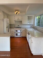 3619 Summershore Ln in Westlake Village, CA - Building Photo - Building Photo