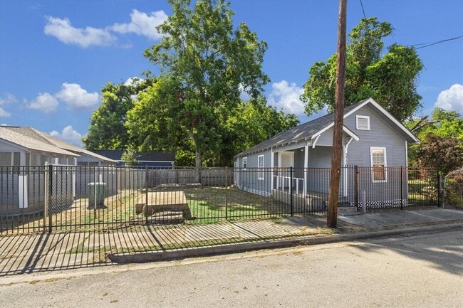 property at 3110 Canfield St