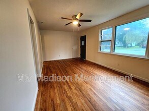 105 Evora St in Savannah, GA - Building Photo - Building Photo