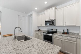 16523 Crescent Beach Way in Bonita Springs, FL - Building Photo - Building Photo