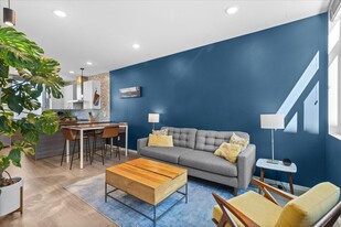 9211 15th Ave SW in Seattle, WA - Building Photo