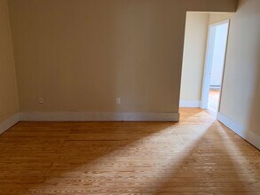 2047 Magnolia Ave in Buena Vista, VA - Building Photo - Building Photo